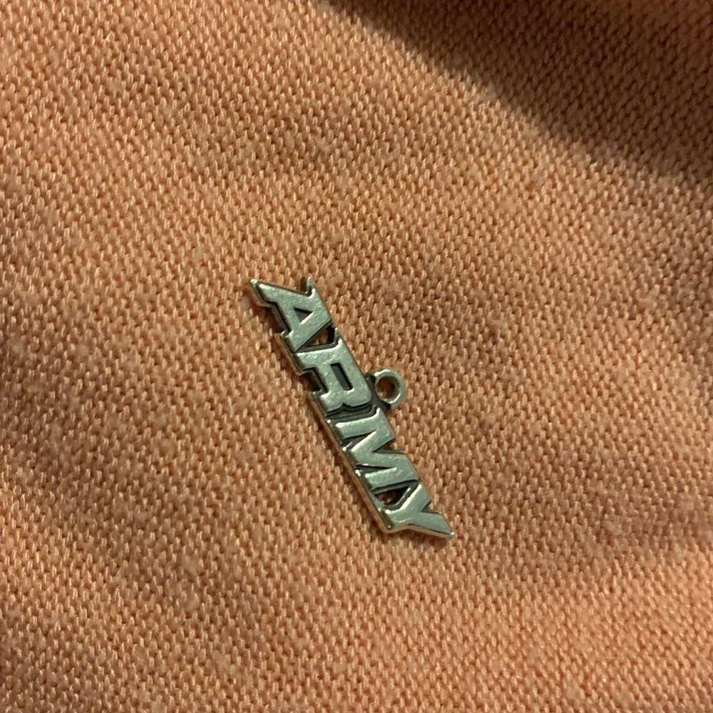 James Avery retired army charm